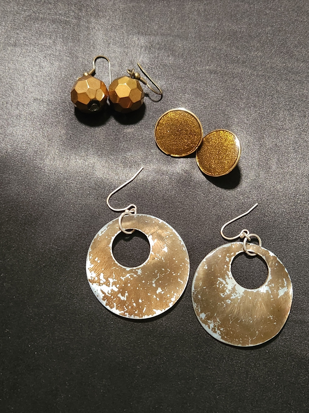 ​Vintage & Boho Earring Bundle | 3 Pairs | Bronze, Gold Glitter & Geometric Dang